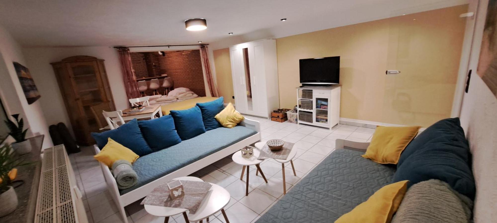 Private 1-2,5 -Zimmer-Wohnung Mit Terrasse Цюльпих Экстерьер фото