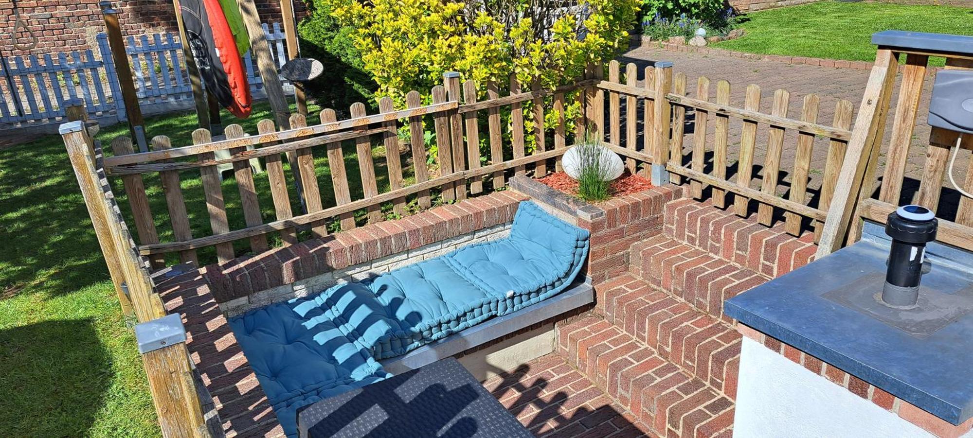 Private 1-2,5 -Zimmer-Wohnung Mit Terrasse Цюльпих Экстерьер фото